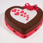 عکس کیک ولنتاین شکلاتی صورتی