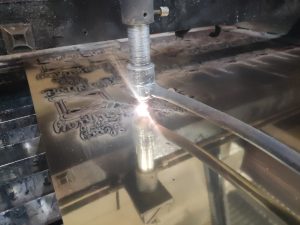 تولید کننده تاپر کیک تولد بانیکو